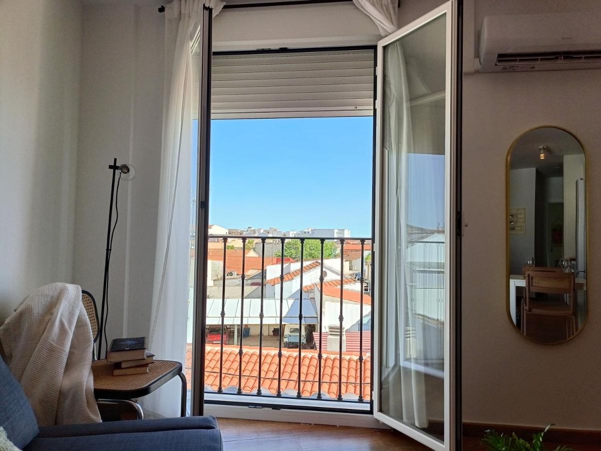 Apartamento Happy Street Socuéllamos Exteriör bild